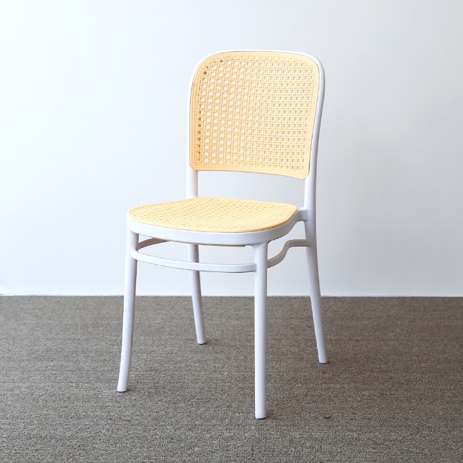 에이비퍼니쳐[리퍼브] 코사 플라스틱 라탄 디자인의자